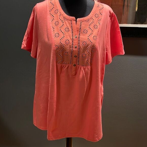 Woman Within coral eyelet button bodice short sleeve jersey knit top. 14/16 - Picture 1 of 5
